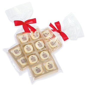 Bedruckte Nougatpraline im 8er Blister
