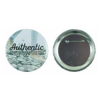 Metallbutton 75mm mit doppelt gesicherter Nadel